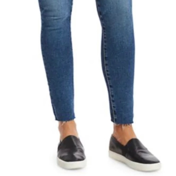 Ag The Farrah High Rise Ankle Skinny Jeans with Raw Hem Size 27 - Picture 4 of 12